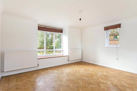 undefined, Abbey Mill Lane, St. Albans, Hertfordshire, AL3