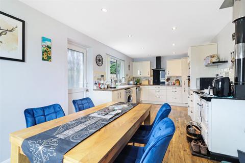 2 Rye Park Close, Beaford, Winkleigh, EX19 8NL
