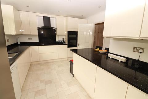 9 Turnpike Gate, Wickwar, Wotton-under-edge, GL12 8ND
