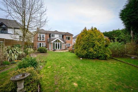 3 Broadfern Road, Knowle, Solihull, B93 9DE