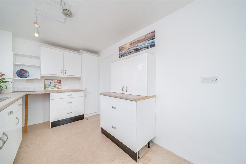 St. Richards Road, Otley, LS21 4 bed detached house £375,000