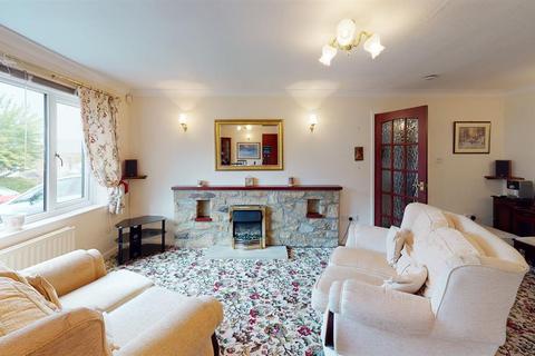 3 Random Close, Keighley, BD22 6LZ