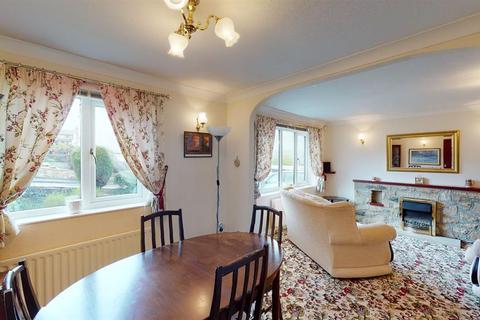 3 Random Close, Keighley, BD22 6LZ
