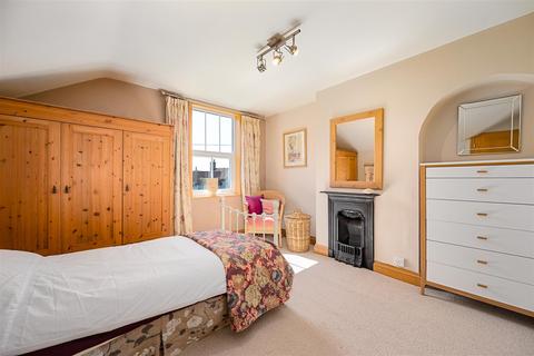 Garden Cottage Shrewley Common, Shrewley, Warwick, CV35 7AZ
