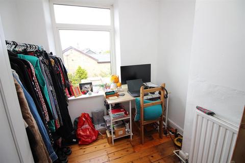 32 Cross Green, Otley, LS21 1HD