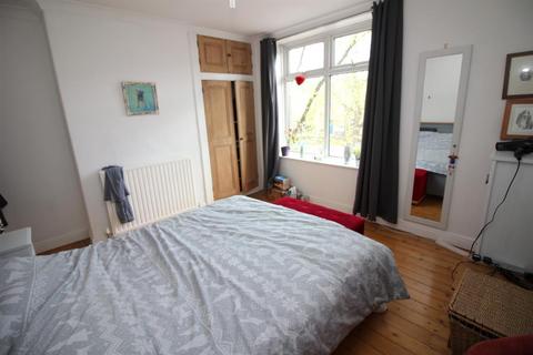 32 Cross Green, Otley, LS21 1HD