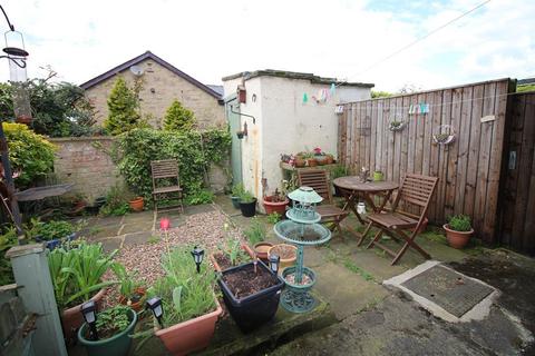 32 Cross Green, Otley, LS21 1HD