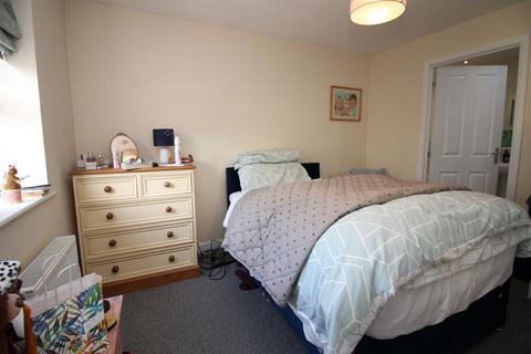 2 Riverside Square, Otley, LS21 1FH