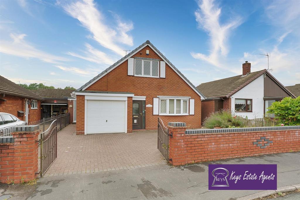 Barlstone Avenue, Blythe Bridge, 3 bed detached bungalow £295,000
