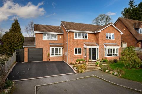 31 Apsley Grove, Dorridge, Solihull, B93 8QP