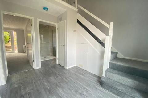 2 Pheasant Way, Northampton, NN2 8BJ