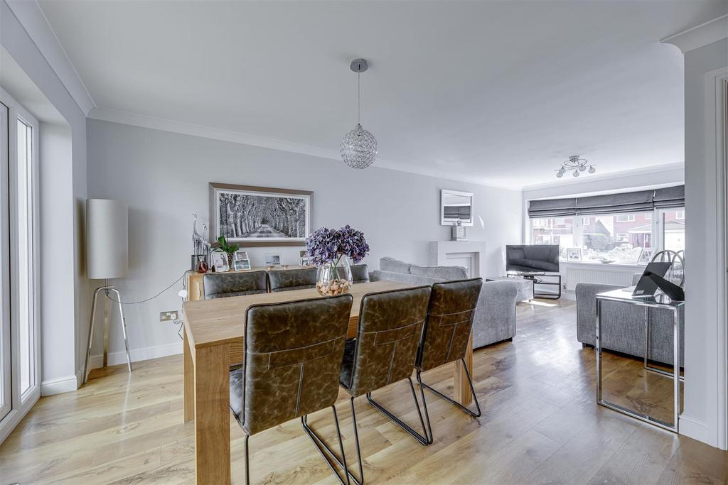 Woodrow Crescent, Knowle, Solihull 4 bed detached house £625,000