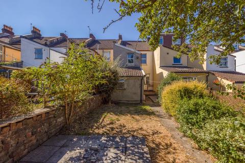 48 Freemantle Road, Bristol, BS5 6SX
