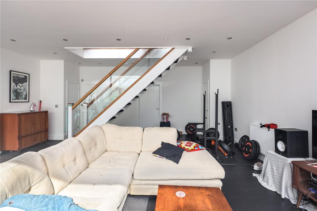 Living Area View 5