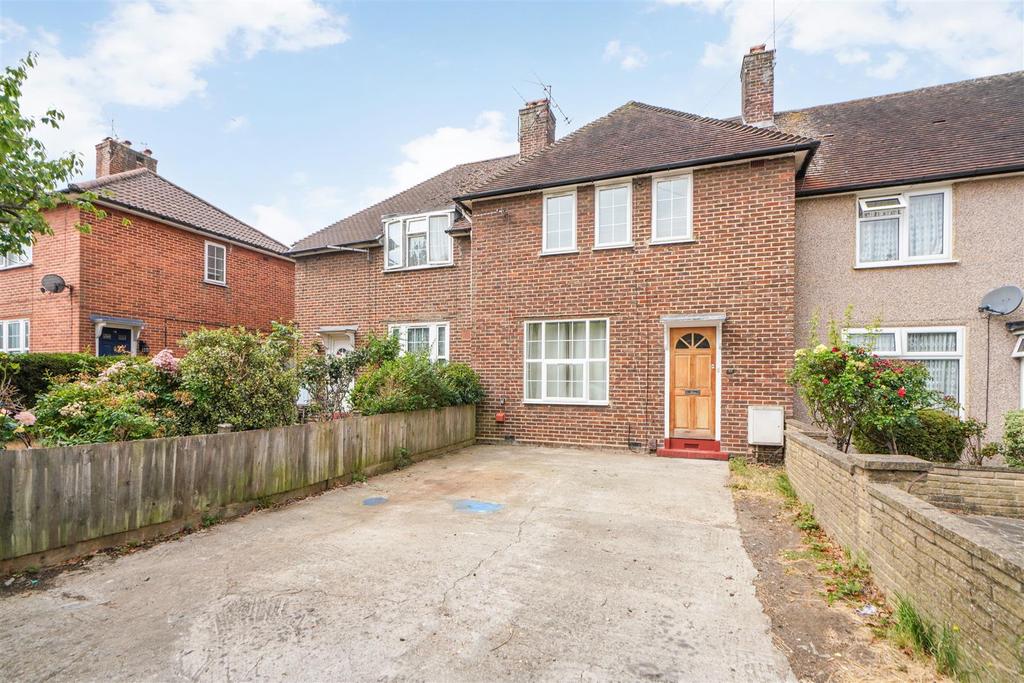 Greatdown Road, Hanwell 3 bed terraced house £1,850 pcm (£427 pw)