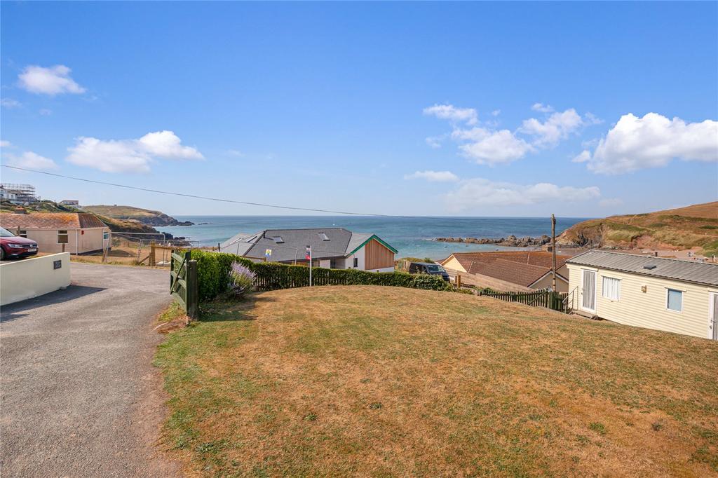 Challaborough, Kingsbridge, Devon, TQ7 3 bed bungalow £850,000