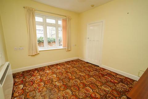 14 Albany Road, Leighton Buzzard, LU7 1NS