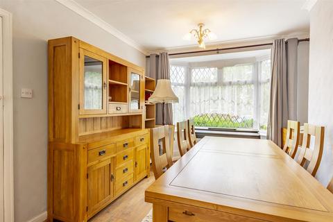 70 Beech Avenue, Beeston, Nottingham, NG9 1QD