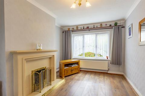 70 Beech Avenue, Beeston, Nottingham, NG9 1QD