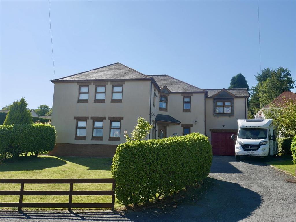 Brodawel, Llannon, Llanelli 5 bed detached house £525,000