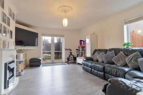 71 Radnor Avenue, Welling, DA16 2BZ