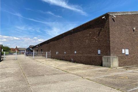 Leisure facility to rent - 13 Moorside, Eastgates, Colchester, Essex, CO1