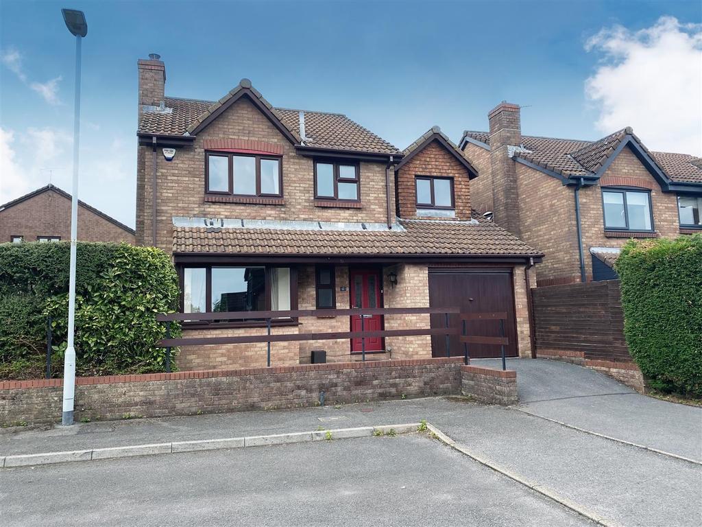 Juniper Close, Sketty, Swansea 4 bed detached house for sale £350,000