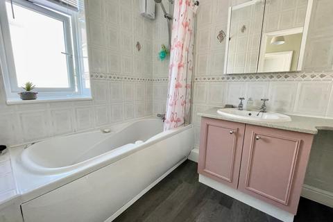 158 Elwick Road, Hartlepool, TS26 9NR