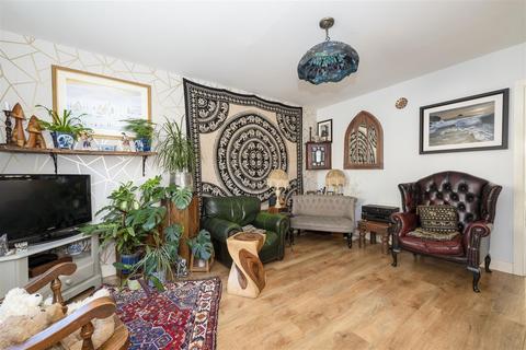 19 Albemarle Close, Moreton-in-marsh, GL56 0NQ