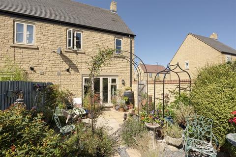 19 Albemarle Close, Moreton-in-marsh, GL56 0NQ