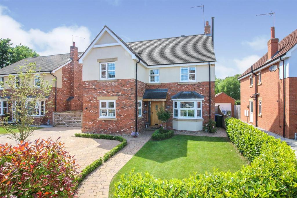 Coopers Croft, Leven, Beverley 4 bed detached house £400,000