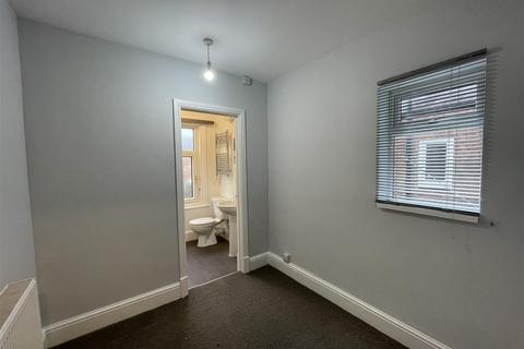 105 Beatrice Road, Leicester, LE3 9FJ