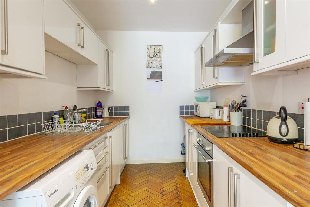 Kitchen 24