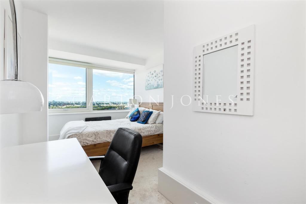 2nd Bedroom