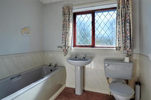 28 Cairn Park, Longframlington, Morpeth, NE65 8JS