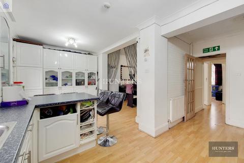 3 bedroom terraced house for sale - Morrab Gardens, Ilford, Essex, IG3
