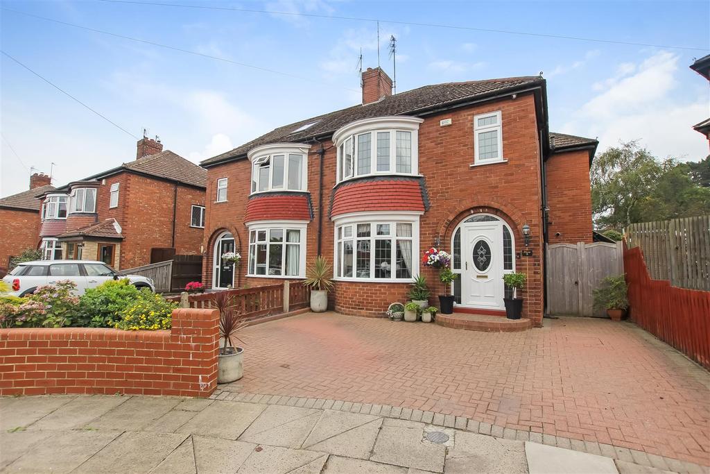 Breck Road, Darlington 4 bed semidetached house for sale £325,000