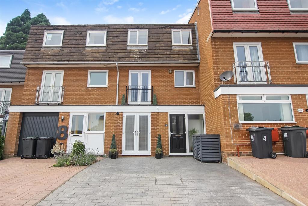Milbank Court, Darlington 4 bed townhouse for sale £245,000