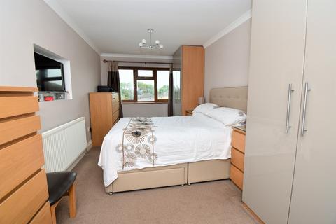 2 Auckland Close, Mickleover, Derby, DE3 9LH