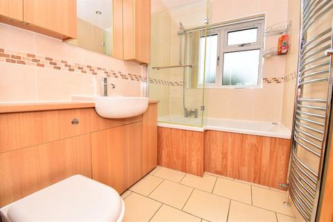 2 Auckland Close, Mickleover, Derby, DE3 9LH
