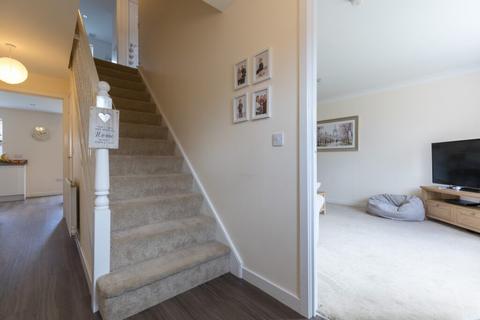 12 Bond Drive, Glasgow, G43 1AF