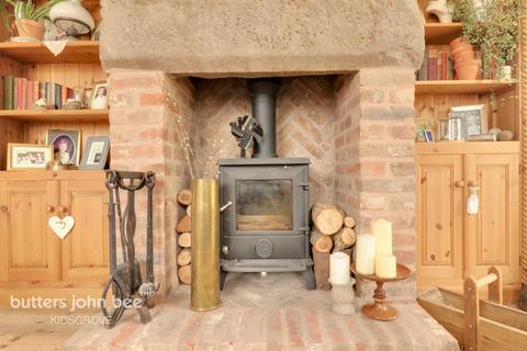 12 Chapel Bank, Mow Cop, Stoke-on-trent, ST7 3NA