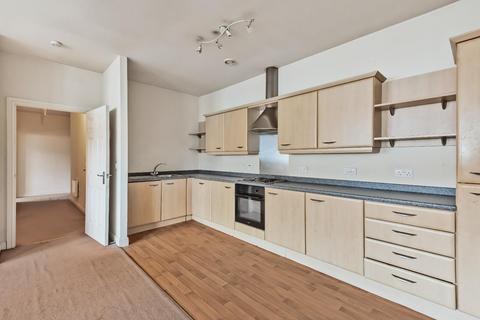 2 bedroom flat for sale, Britannia Wharf, Bingley, West Yorkshire, BD16