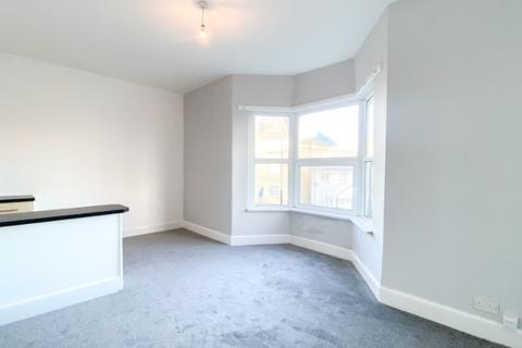 Flat 2, 9 Cambrian Terrace, Borth, SY24 5HU