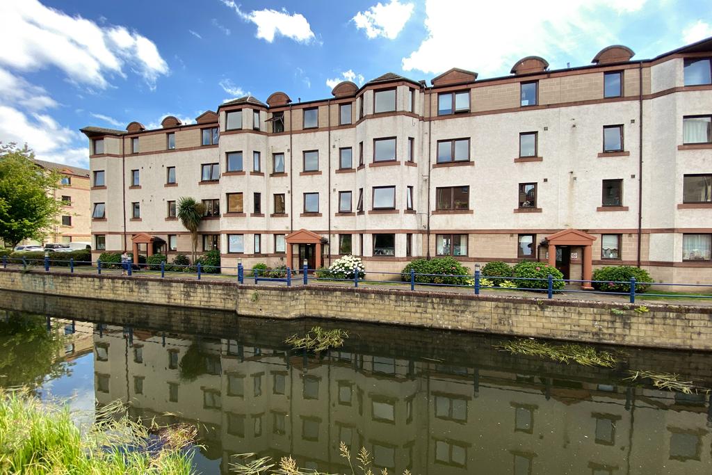 4/4 Dorset Place, Edinburgh, EH111JP 2 bed flat £240,000