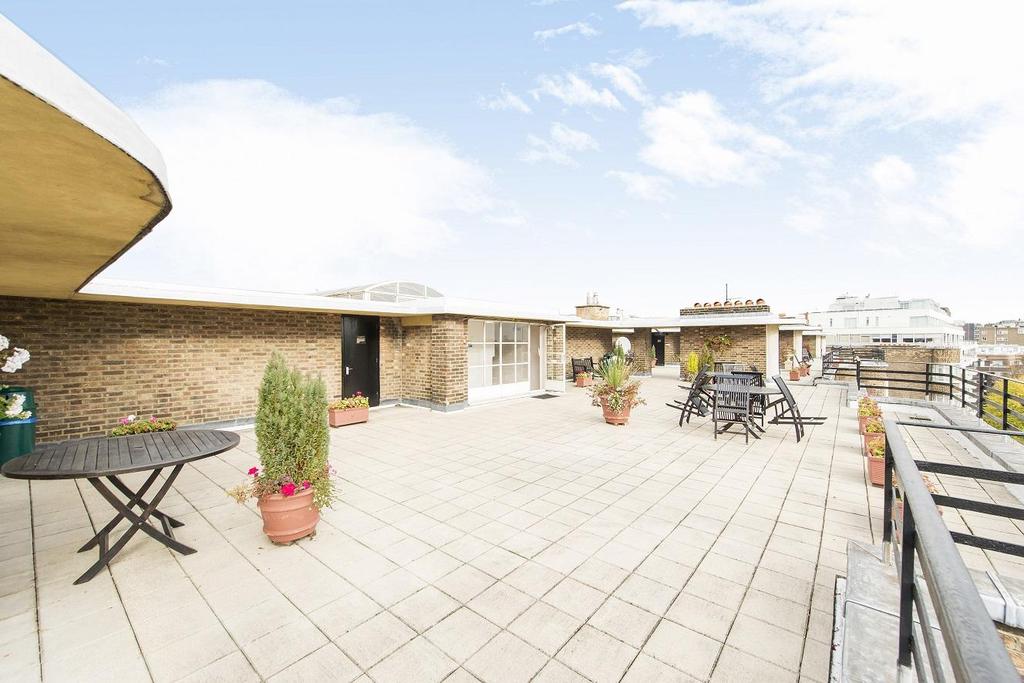 Viceroy Court, St John's wood 3 bed flat for sale £1,750,000
