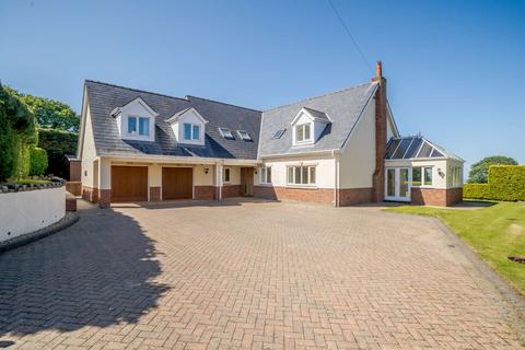 5 bedroom detached house for sale - Gorsedd, Holywell, Clwyd