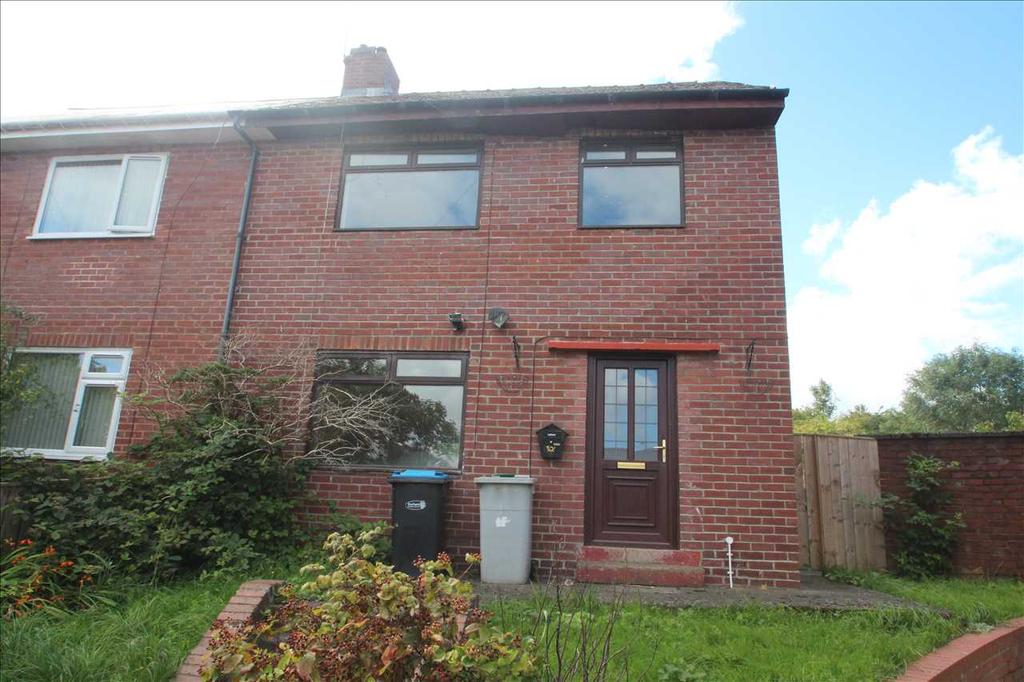 Warwick Avenue, Moorside, Consett 3 bed semidetached house to rent £