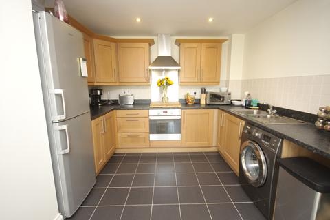 2 bedroom flat for sale - Dukesfield, Earsdon View, Newcastle Upon Tyne, NE27 0DS