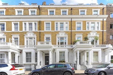 2 bedroom flat to rent, Nevern Place, Earls Court, London